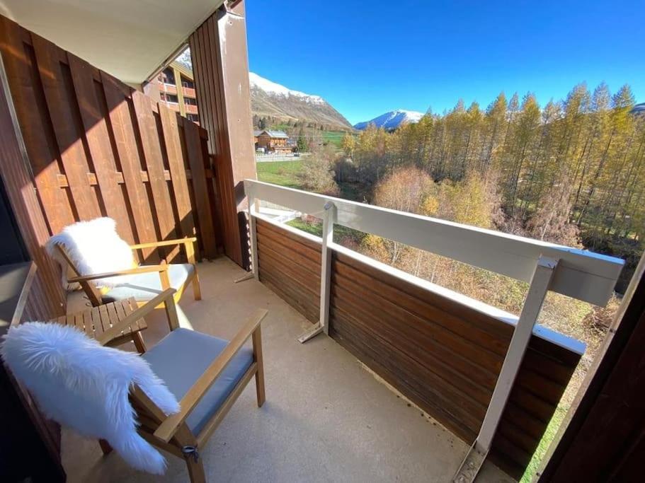 Апартаменты Au Pied Des Pistes Avec Parking Entierement Renove Huez Экстерьер фото